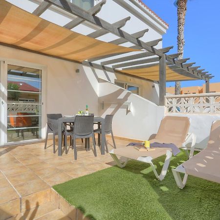 Residencia Lena Apartamento Corralejo Exterior foto