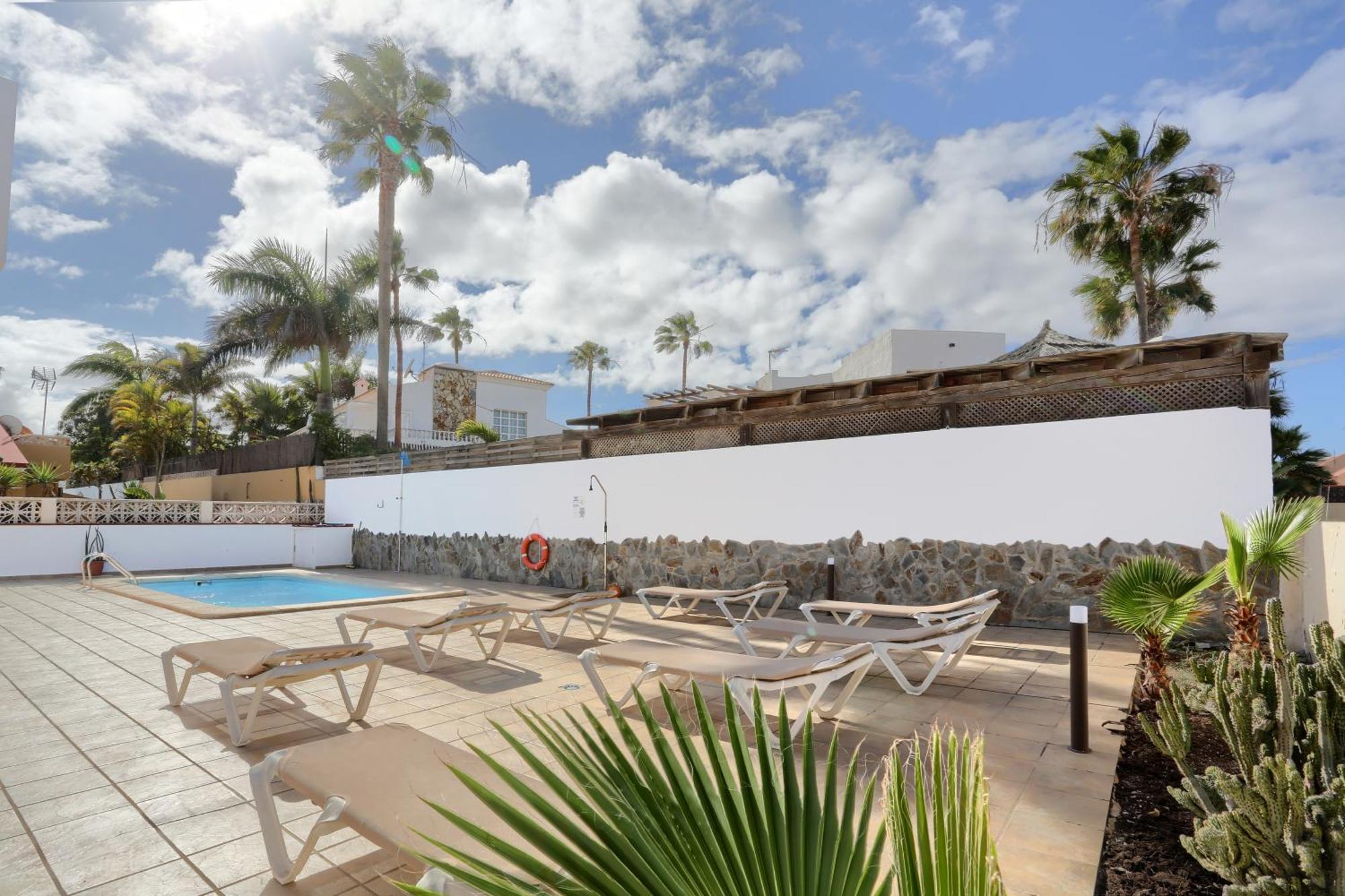 Residencia Lena Apartamento Corralejo Exterior foto